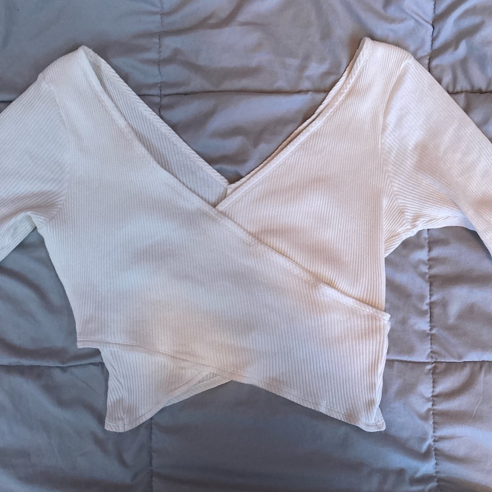 WRAP TOP! - Picture 2 of 2